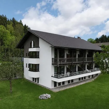 Gemuetliches Alpen-apartment 3 In Woernsmuehl Apartmán
